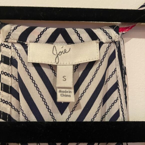 Joie pink, white & navy blue silk tank top size Small! - Picture 3 of 3